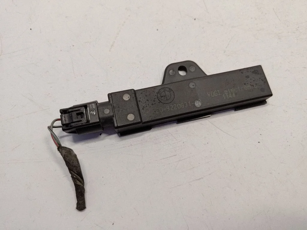 Interior comfort aerial antenna 65209220831