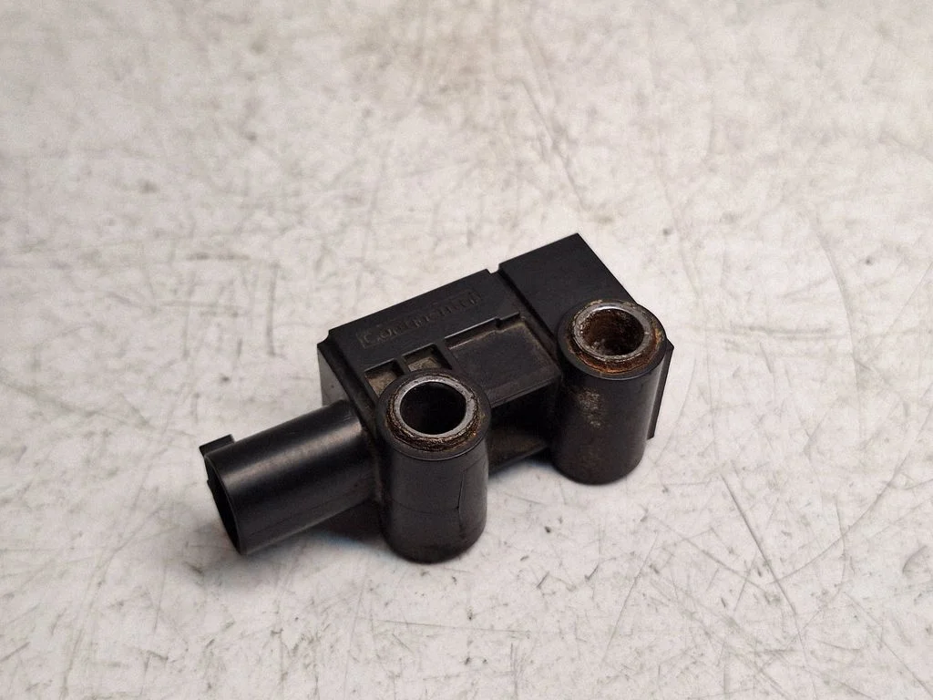 Drošības spilvenu trieciena sensors 65779224176