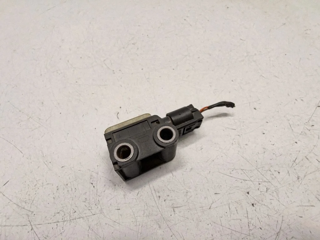 Drošības spilvenu trieciena sensors 6988143