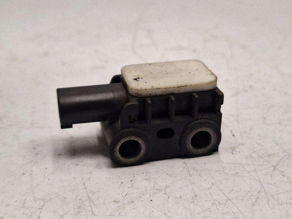 Drošības spilvenu trieciena sensors – BMW X5 E70 (2006-2013)