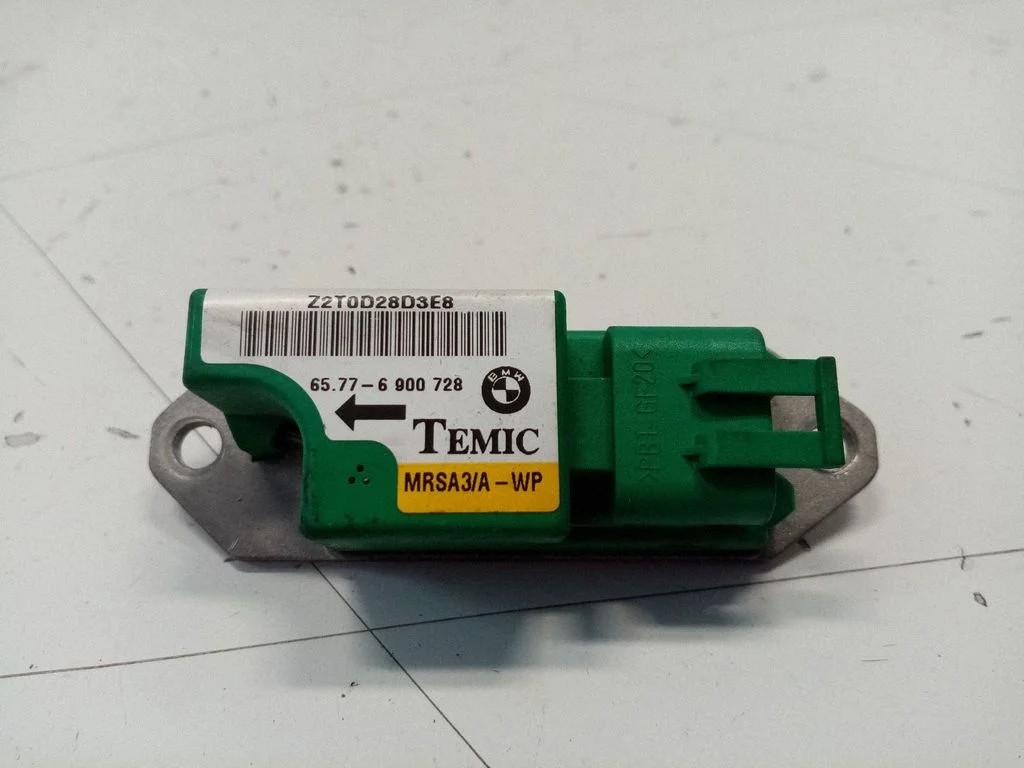 Drošības spilvenu trieciena sensors – BMW 5. sērija E39 (1996-2003)