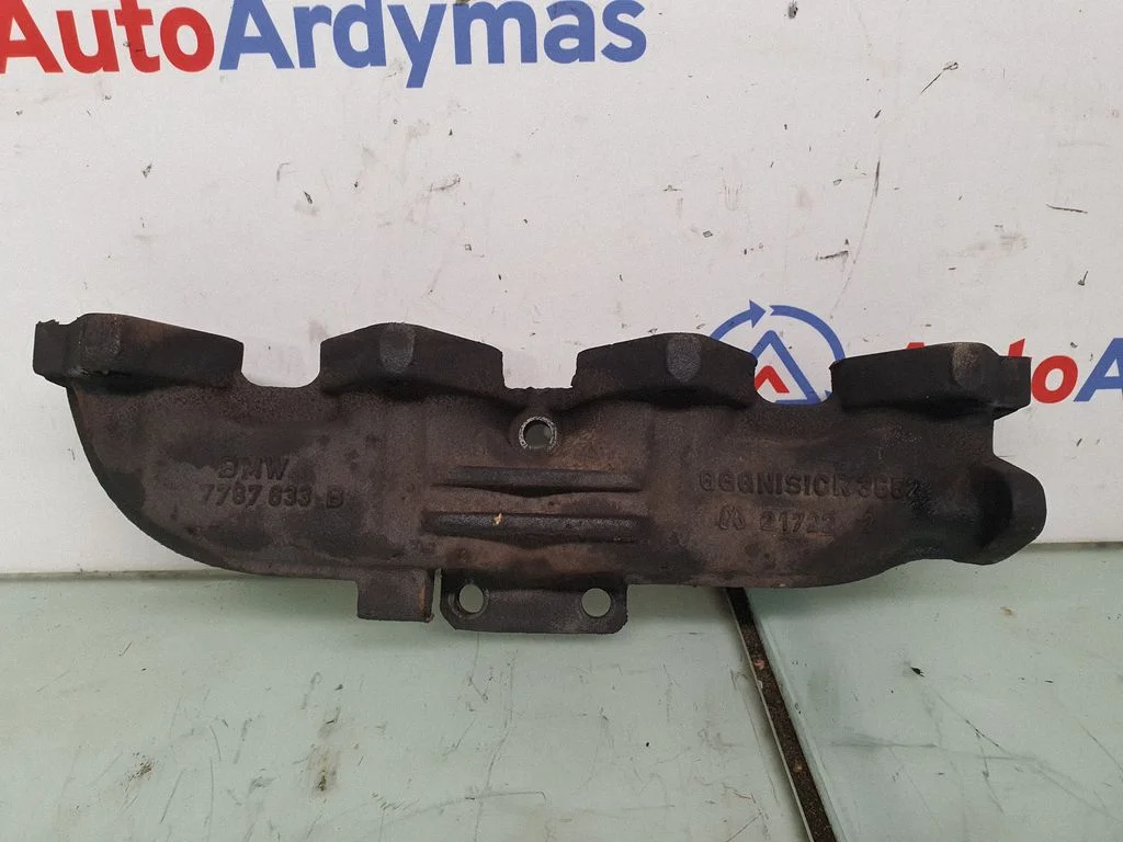 Exhaust manifold 7787633