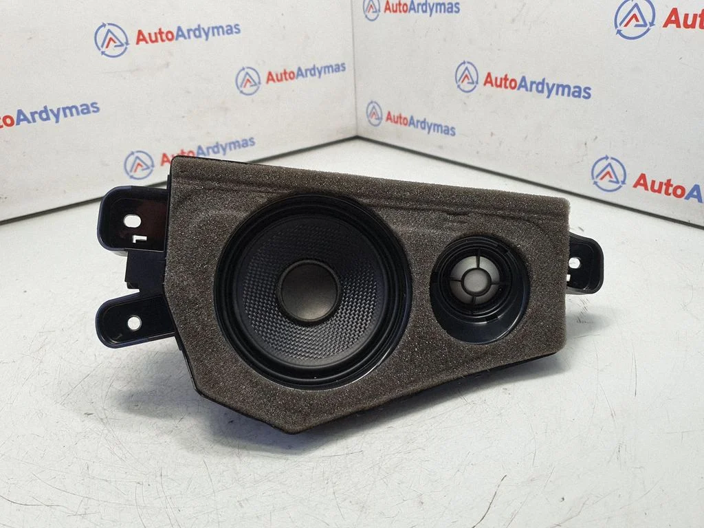 Parcel shelf speaker 9211048