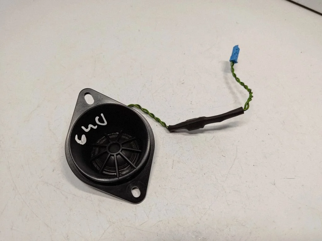 Parcel shelf speaker 65136919362
