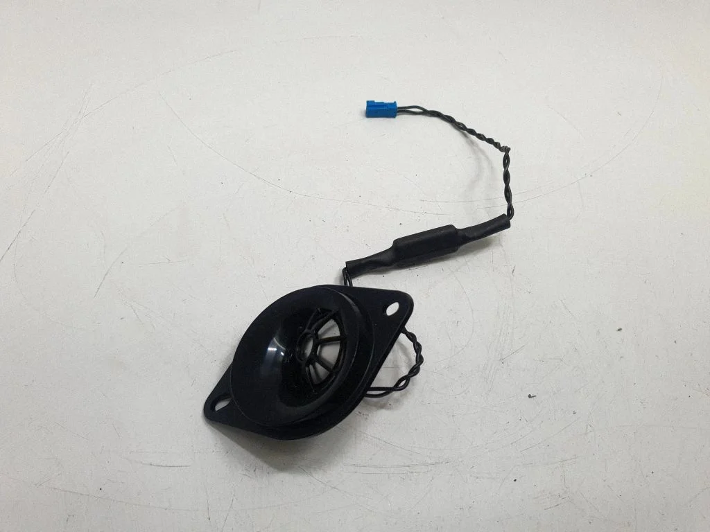 Parcel shelf speaker 9226358