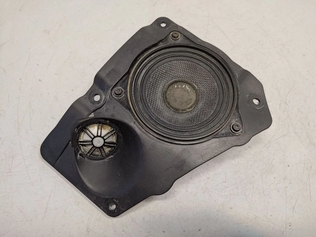 Parcel shelf speaker 65139151972