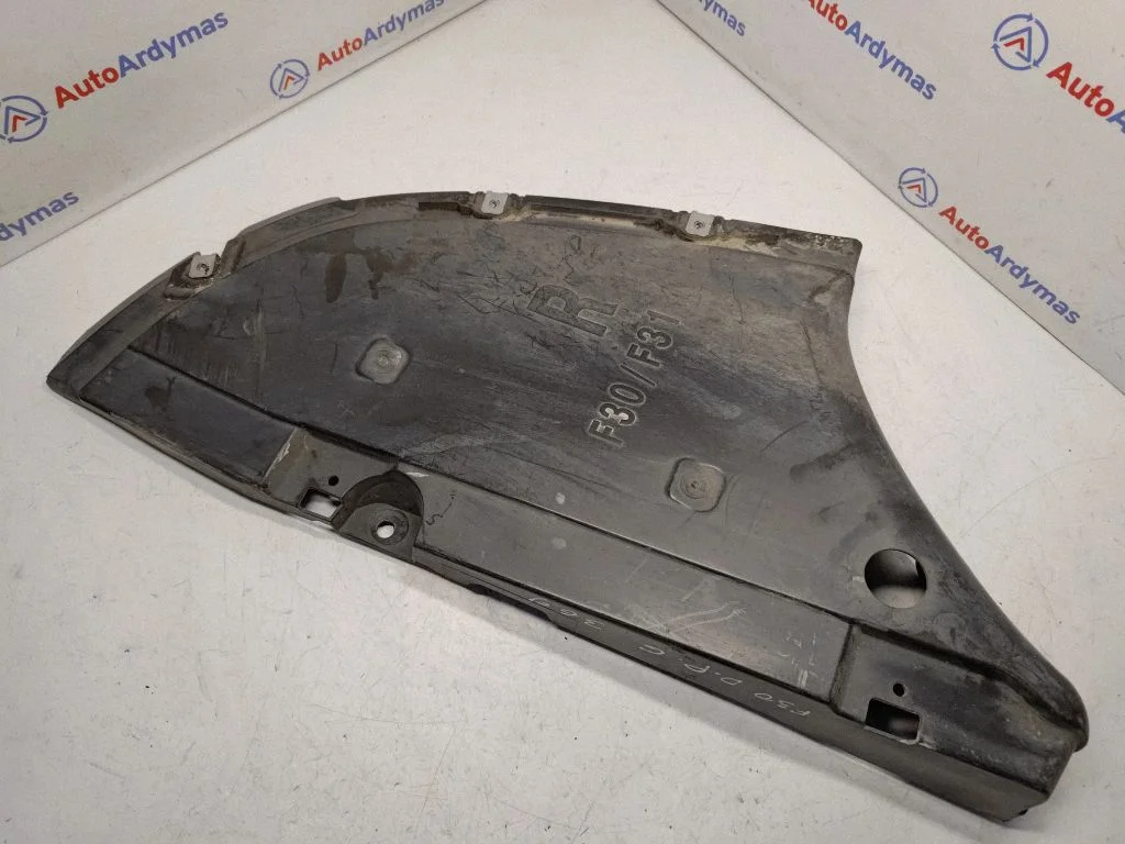 Aizmugurējā bufera apakšas aizsargs – BMW 3. sērija F30 F35 F31 (2012-2018)