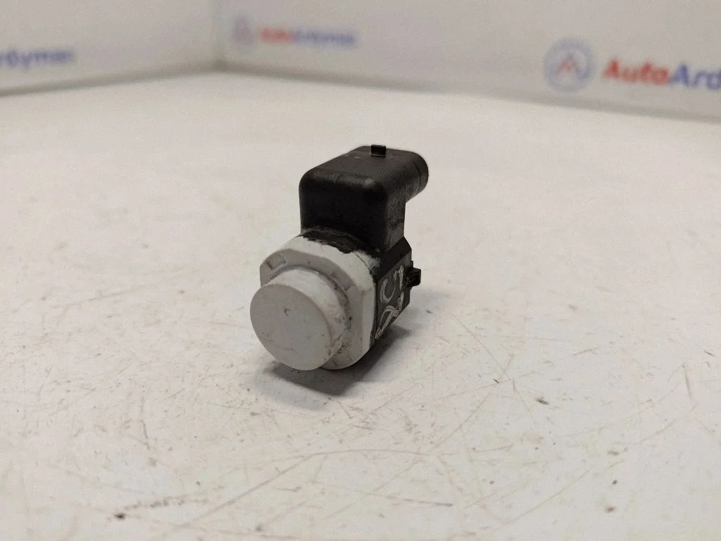 Parking PDC sensor 9173106