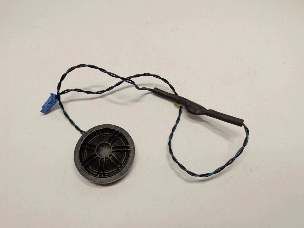 Front door high frequency speaker 65139220750