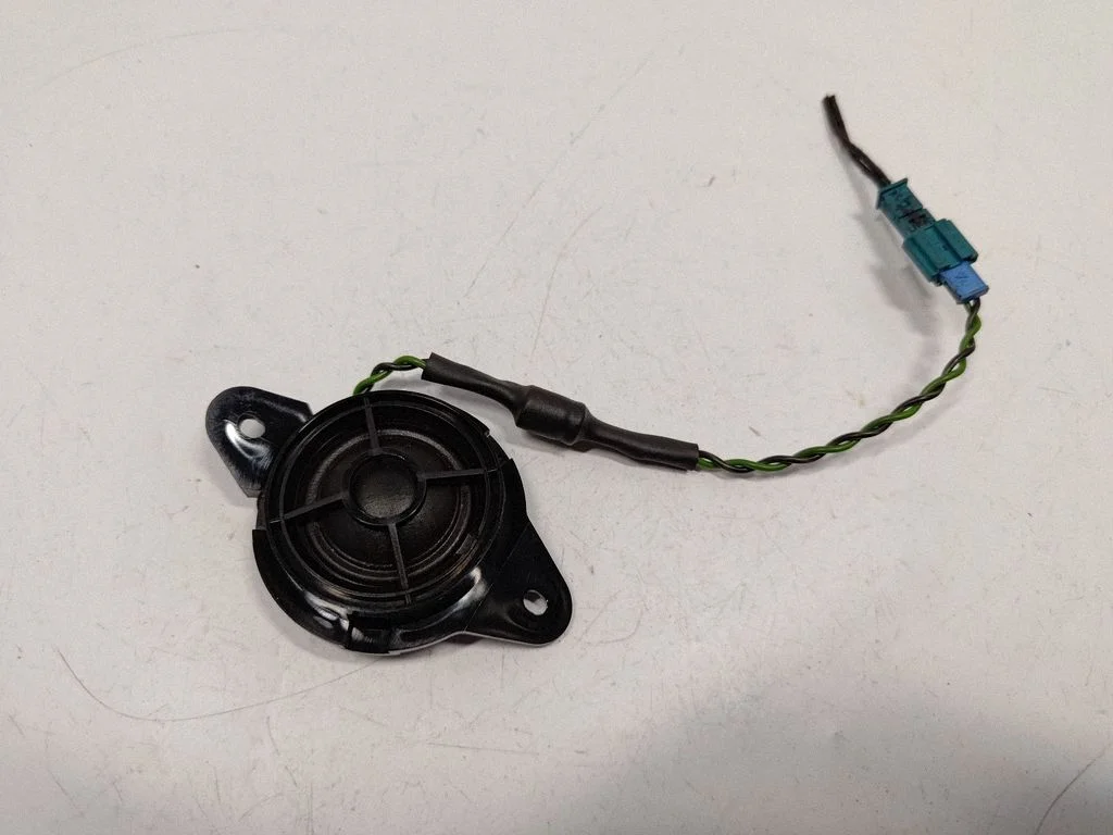 Front door high frequency speaker 65136901317
