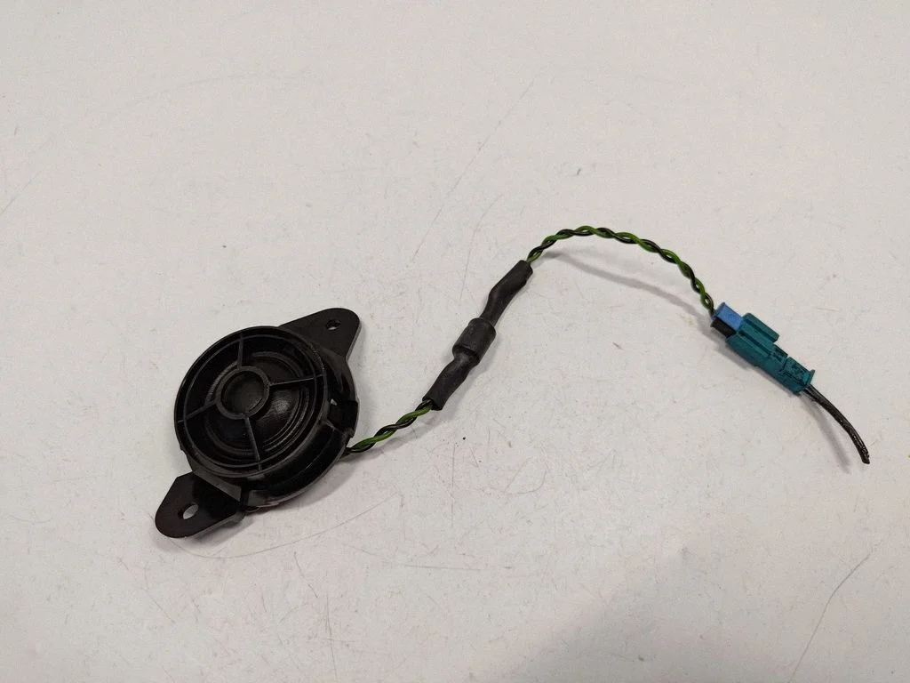 Front door high frequency speaker 65136901317