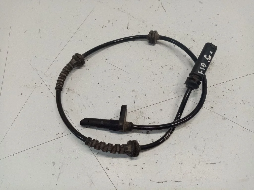Czujnik ABS tylny – BMW Seria 5 F10 F11 (2009-2016)