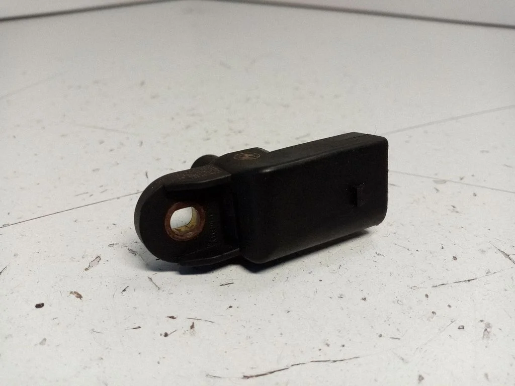 Camshaft position sensor