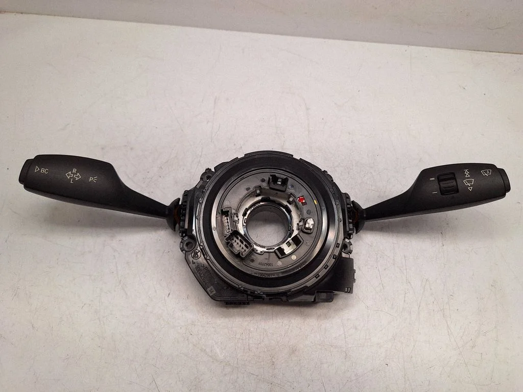 Steering wheel axle set 9351140