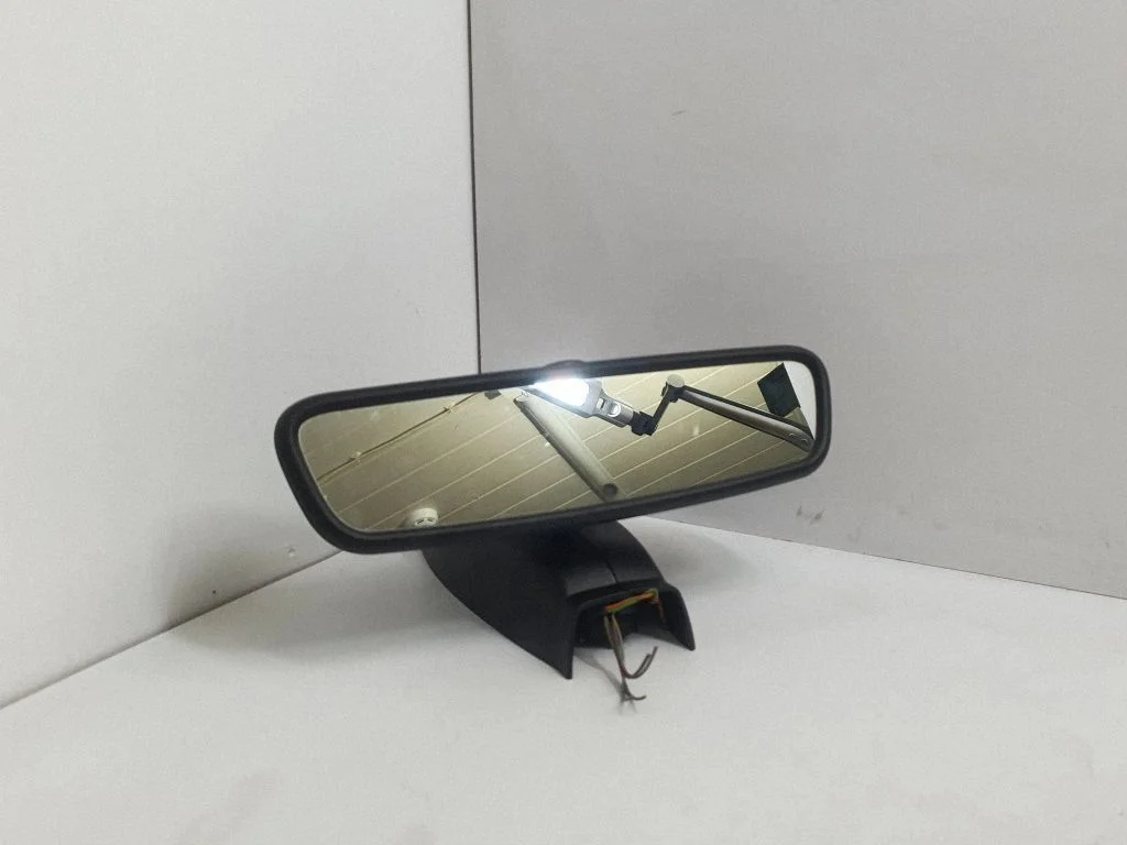 Rear view mirror (interior) 9228257