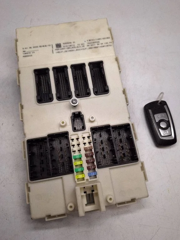 Engine ECU kit and lock set 61359303546