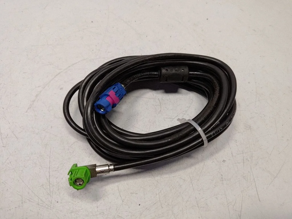 Other wiring loom 61136982244
