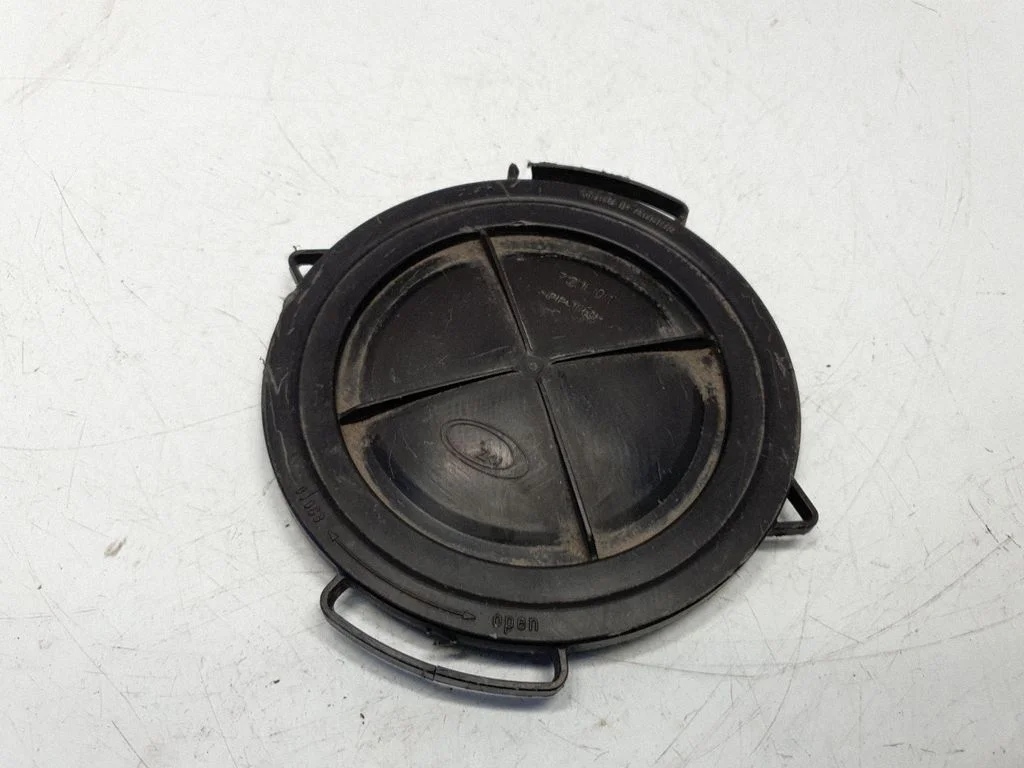 Headlight/headlamp dust cover 7311241