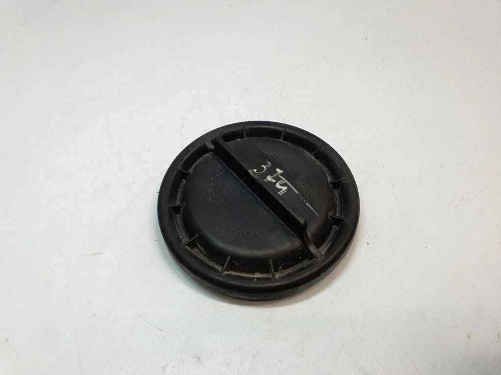 Headlight/headlamp dust cover 7192573