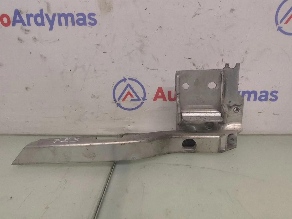 Radiator mount bracket 7186514