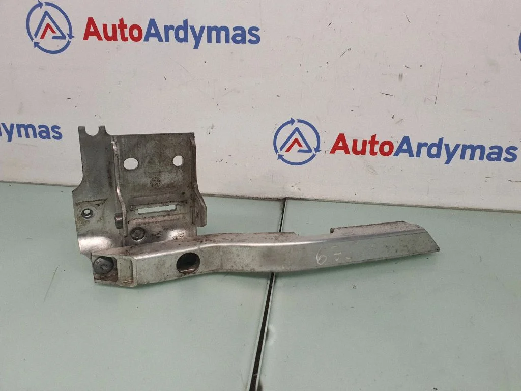 Radiator mount bracket 7186513