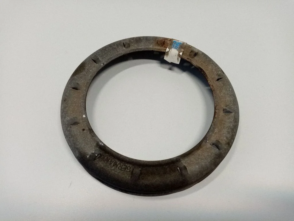 In tank fuel pump screw locking ring/nut 6762417