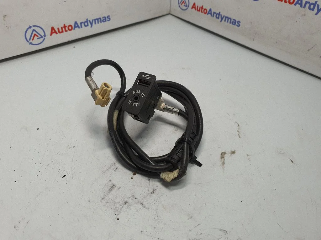 USB-pesa 9266607