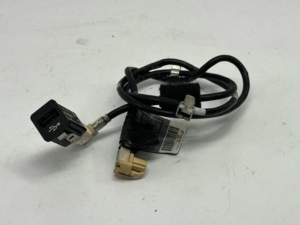 Gniazdo USB 9196797