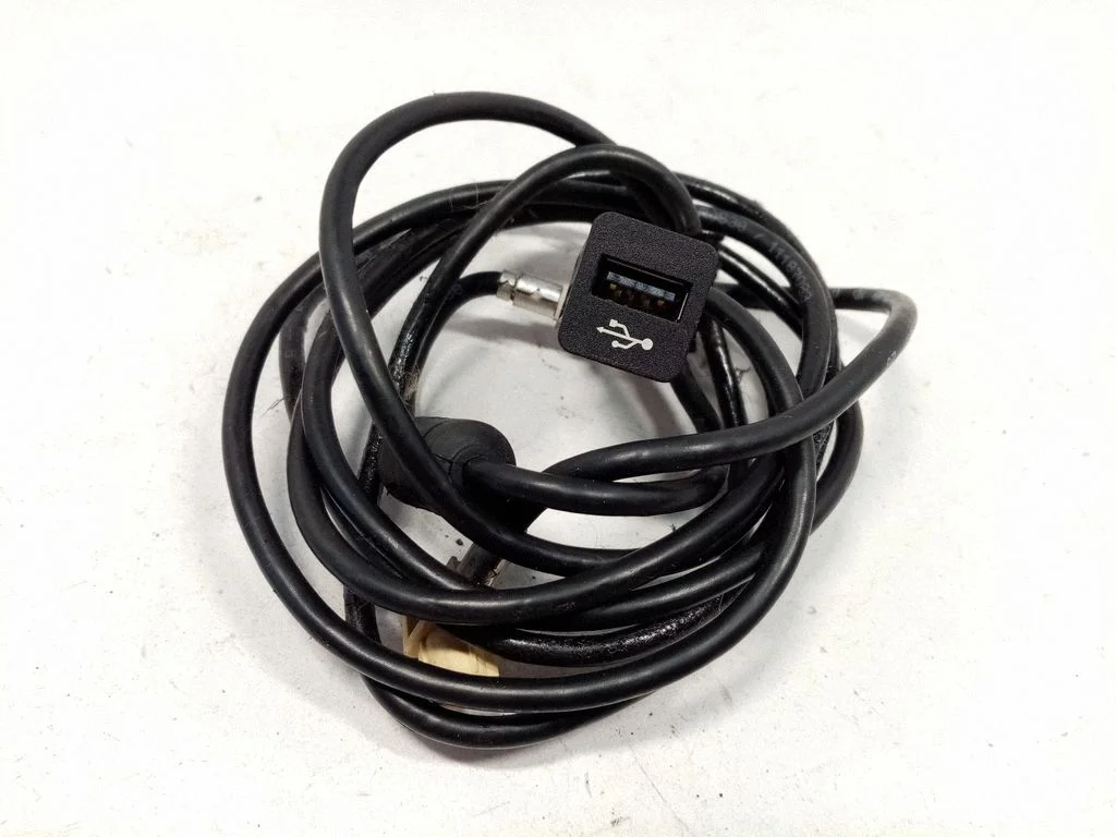 Gniazdo USB 9167196