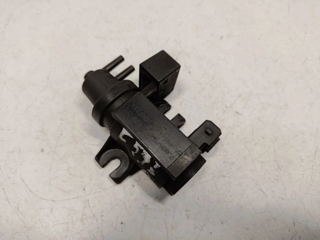 Valve vacuum – BMW X5 E53 (1999-2006)