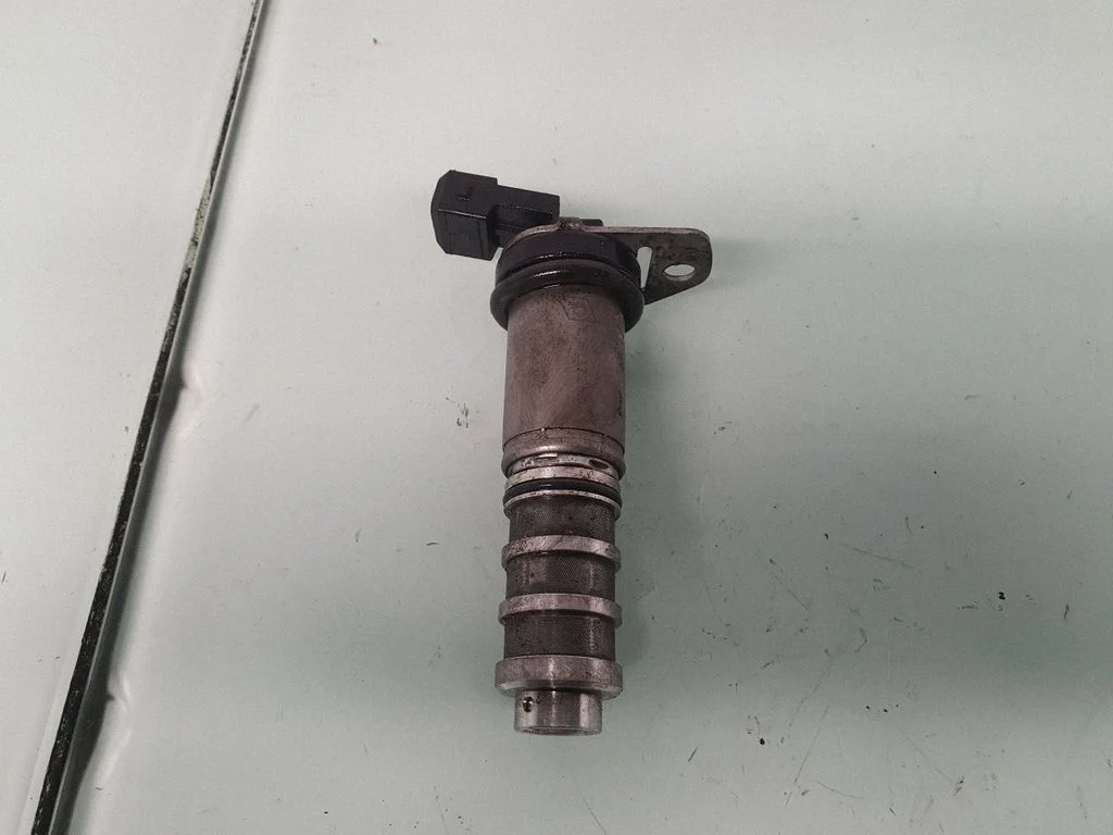 Nukkvõlli faasinihke klapp (VANOS-klapp) 8605123