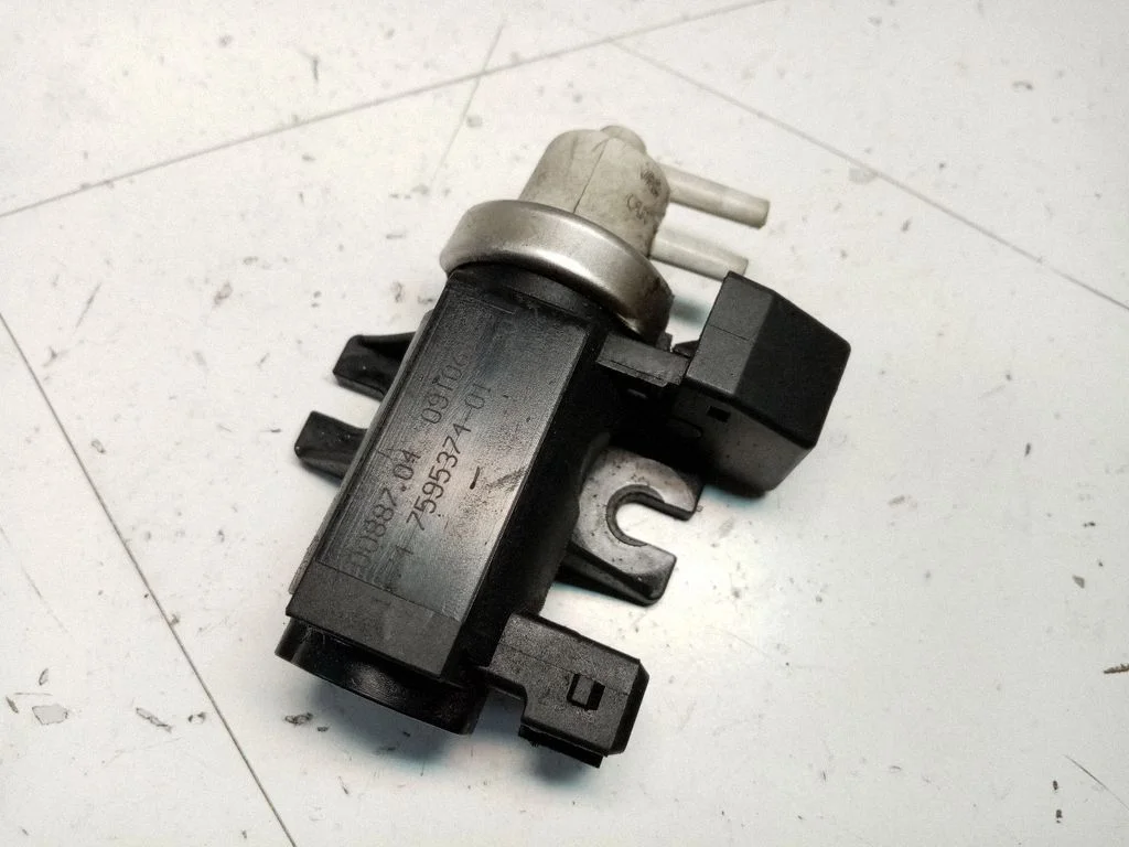 Valve vacuum 11747595374