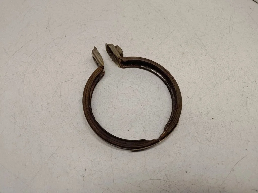 Muffler pipe connector clamp 7620508
