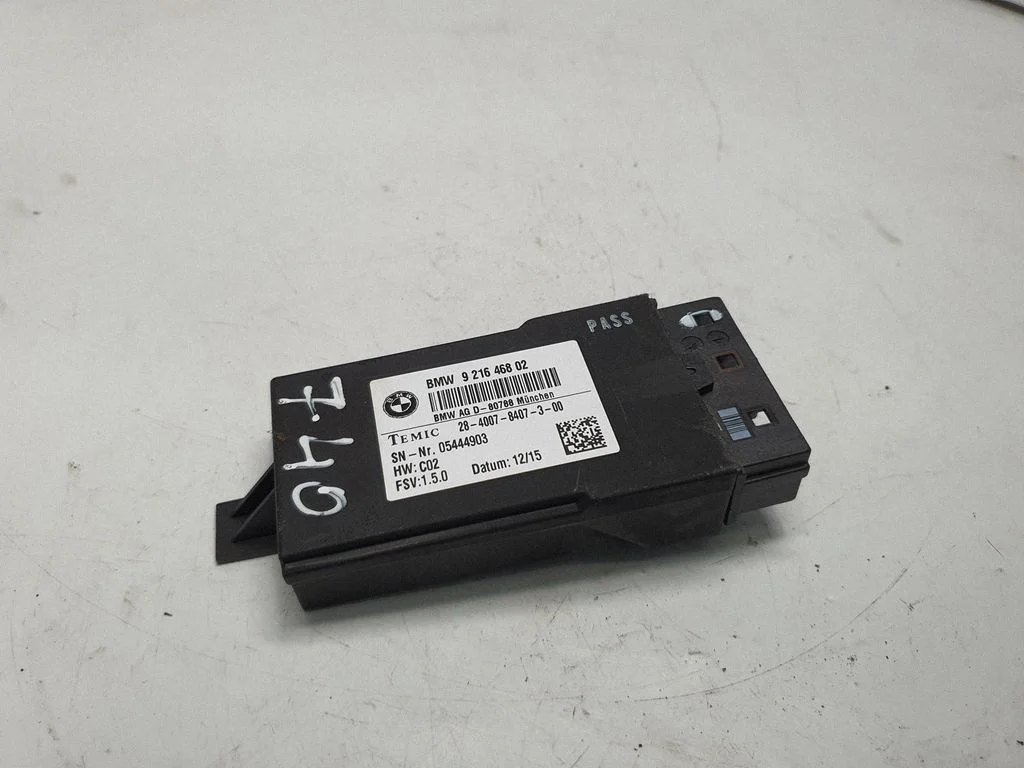 Seat control module 9216468