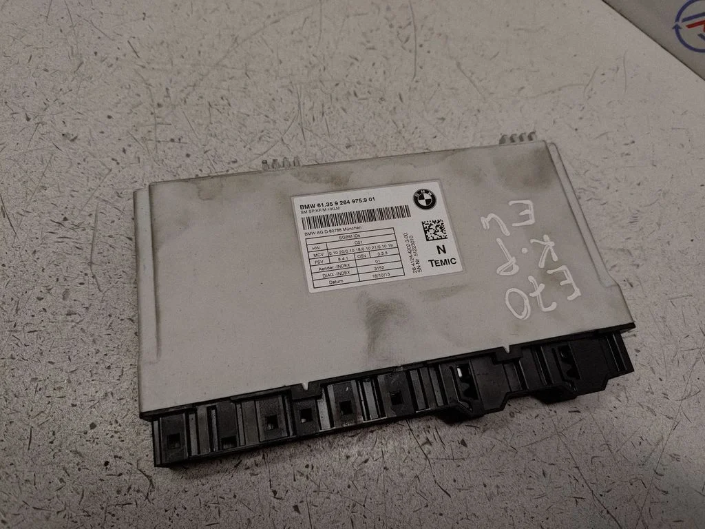 Seat control module 61359264975