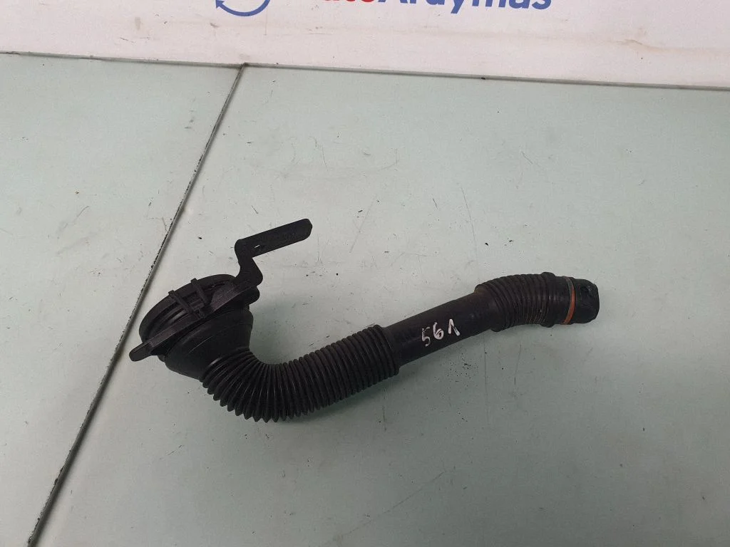 Klaasipesuvedeliku paagi täitetoru – BMW X5 E70 (2006-2013)