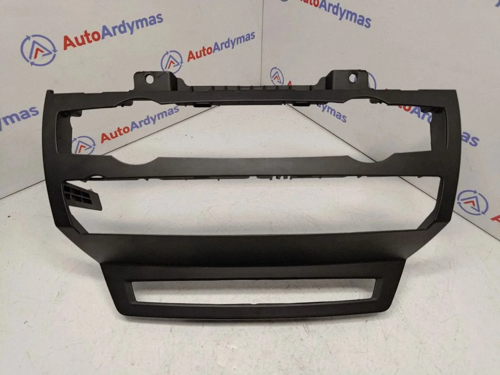 Panel trim 51457161797