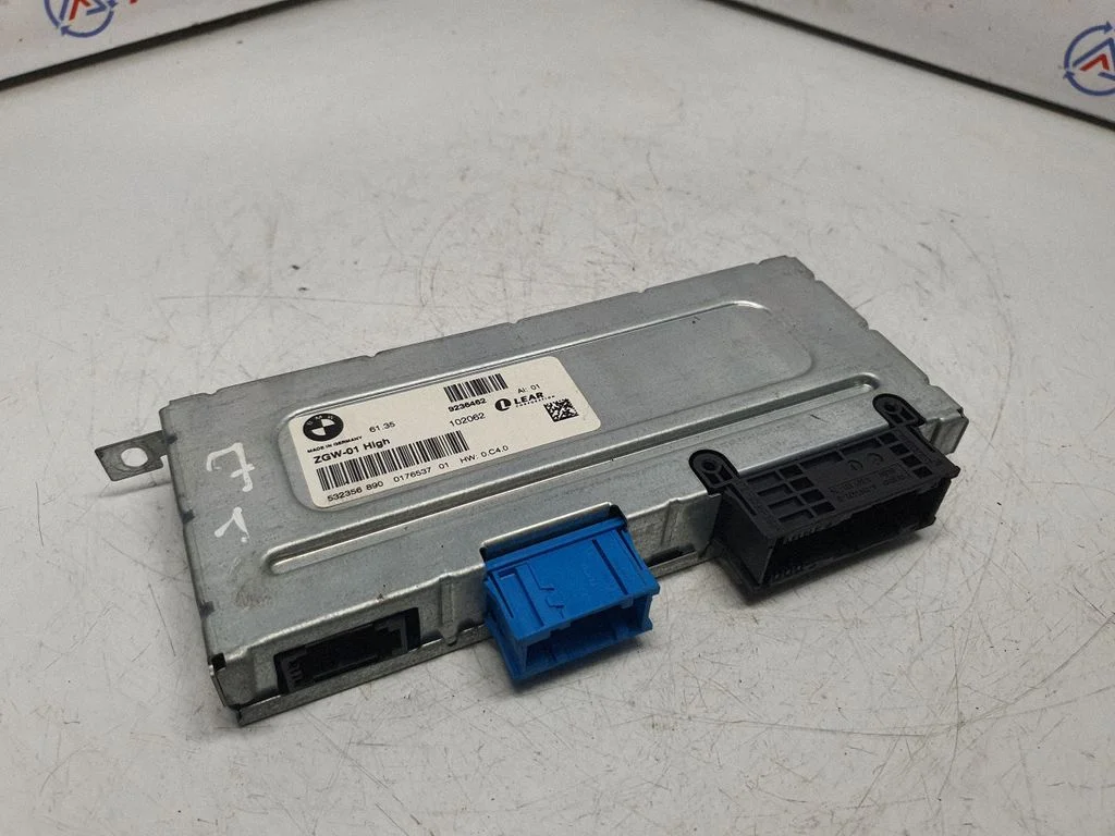 Gateway control module 9236462