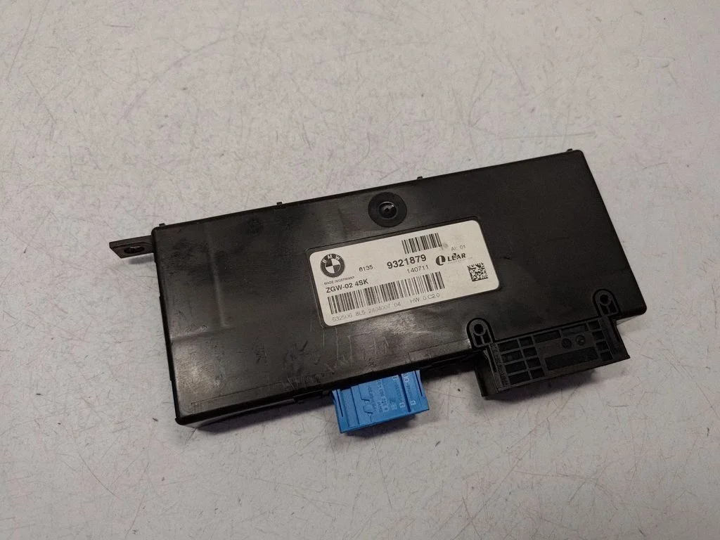 Gateway control module – BMW 5 Series F10 F11 (2009-2016)