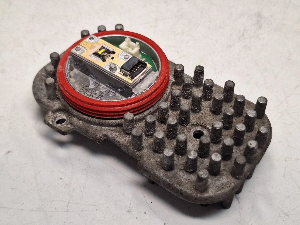 LED ballast control module 1305715084