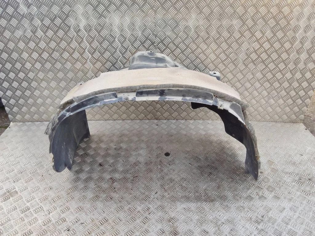 Front wheel arch liner splash guards 638415XA0A