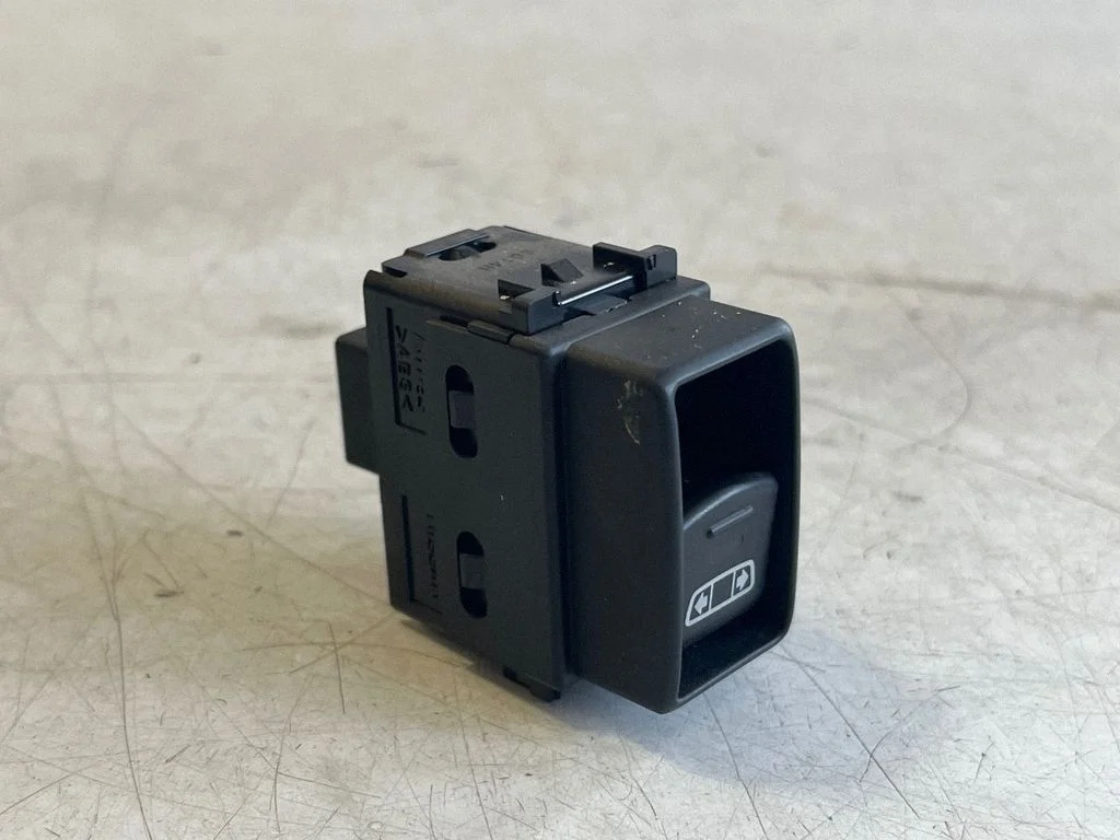 Other switches/knobs/shifts 8814M