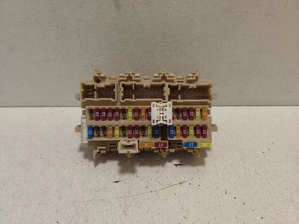 Fuse module – Mercedes-Benz X-class W470 (2017-2020)