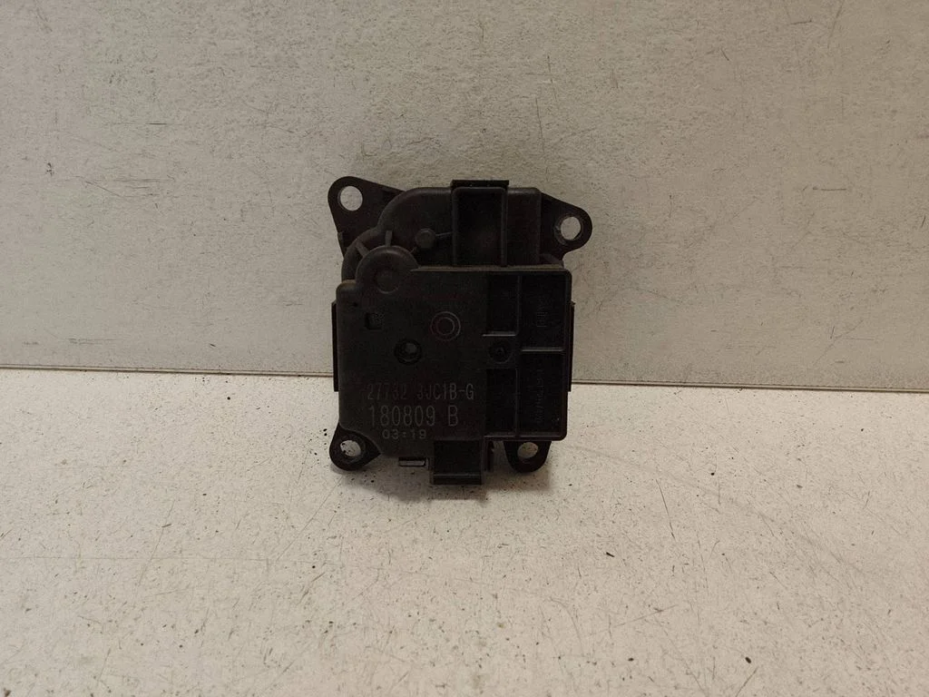 Air flap motor/actuator – Mercedes-Benz X-class W470 (2017-2020)