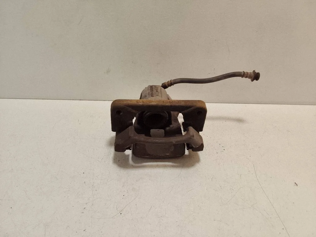Tagumine pidurisadul 81985M07
