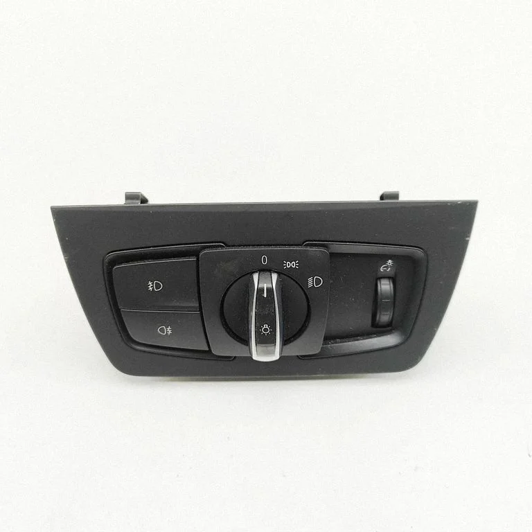 Light switch – BMW 3 Series F30 F35 F31 (2012-2018)