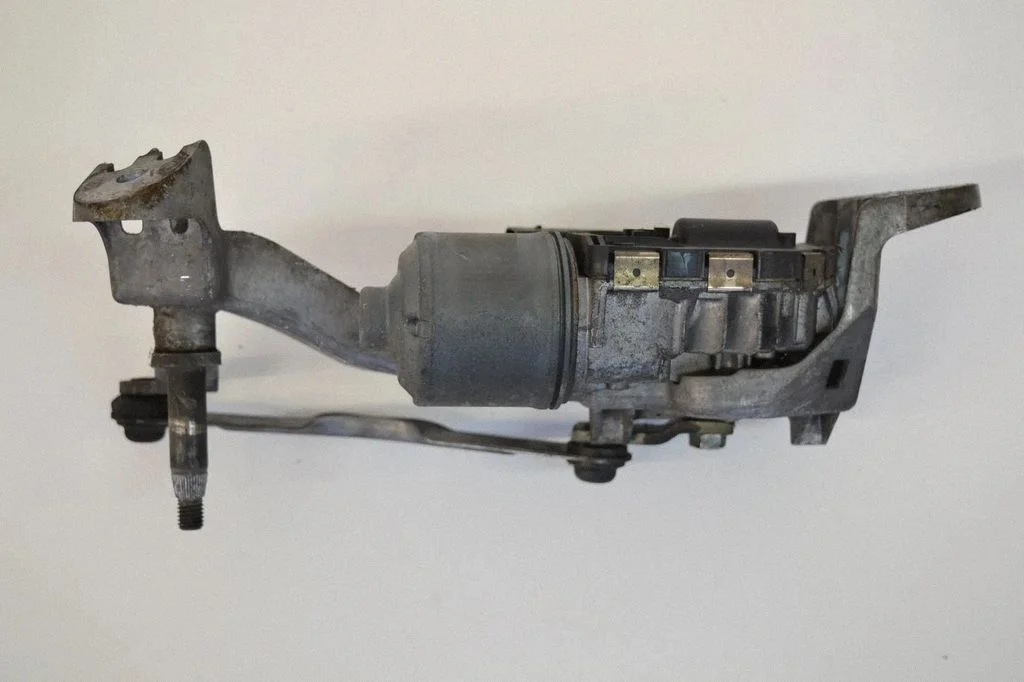 Wiper motor – Mercedes-Benz S-Class W221 (2005-2013)