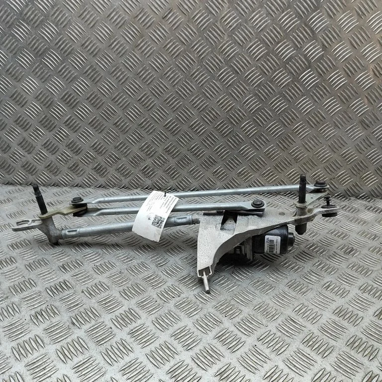 Front wiper linkage and motor PZ3117500BC
