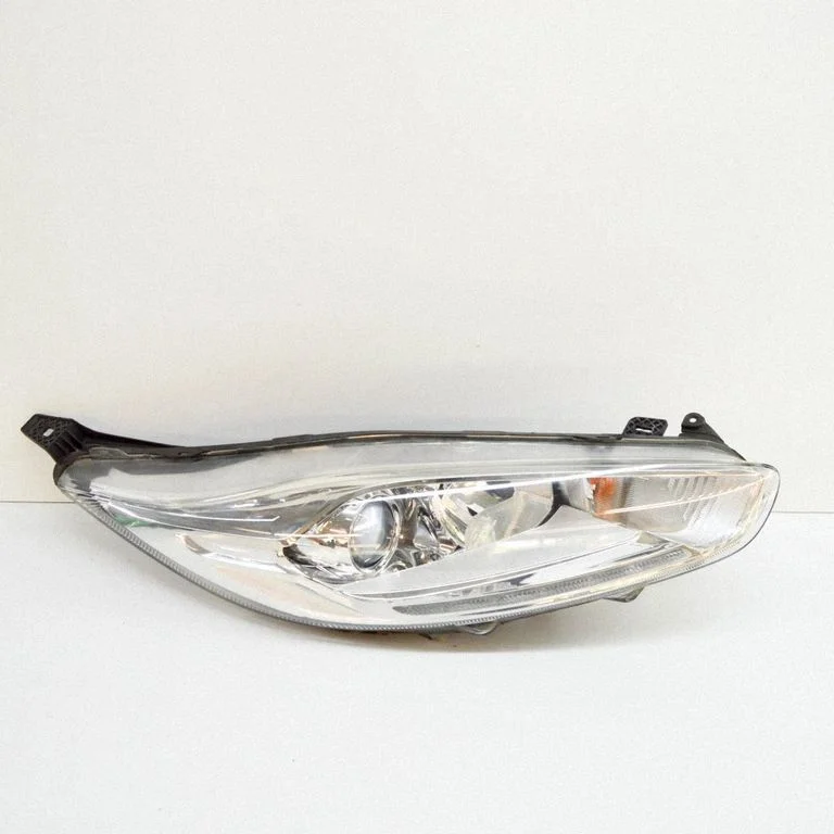 Headlight/headlamp C1BB13W029 – Ford Fiesta ST (2013-2017)