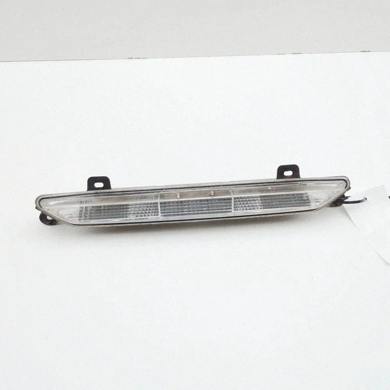 Third/center stoplight – Ford Mustang Mach-E (2020-)